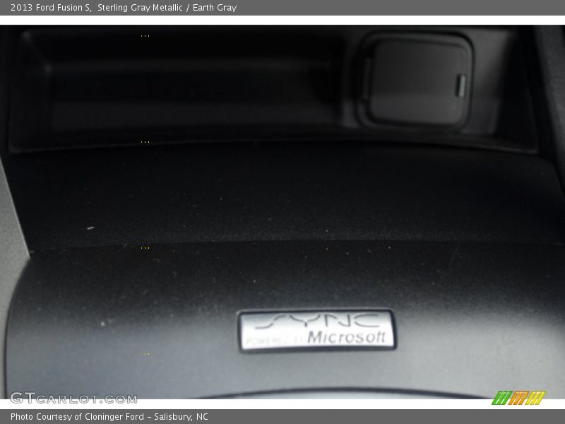Sterling Gray Metallic / Earth Gray 2013 Ford Fusion S