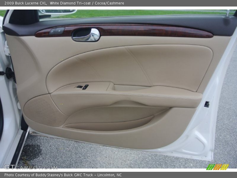 White Diamond Tri-coat / Cocoa/Cashmere 2009 Buick Lucerne CXL