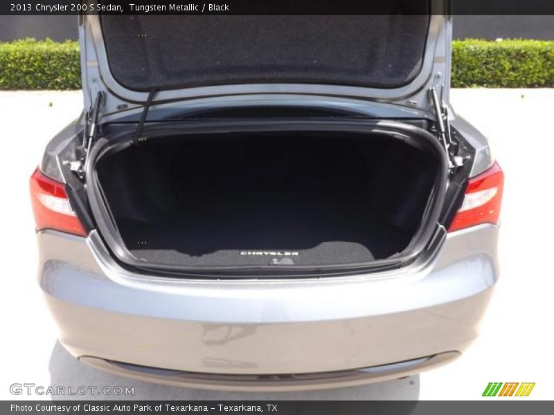 Tungsten Metallic / Black 2013 Chrysler 200 S Sedan