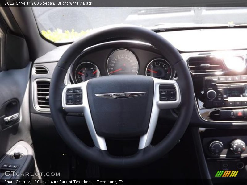 Bright White / Black 2013 Chrysler 200 S Sedan
