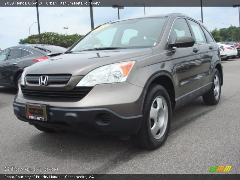 Urban Titanium Metallic / Ivory 2009 Honda CR-V LX