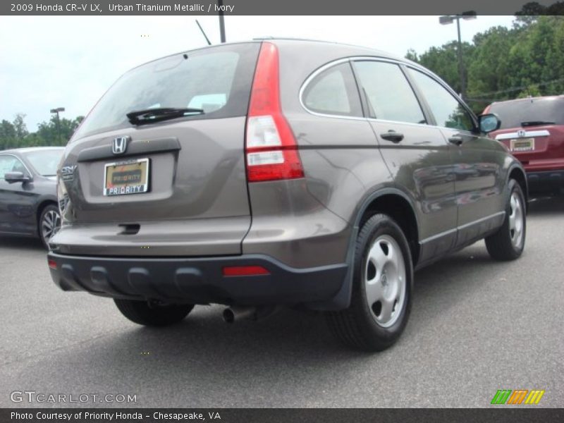 Urban Titanium Metallic / Ivory 2009 Honda CR-V LX