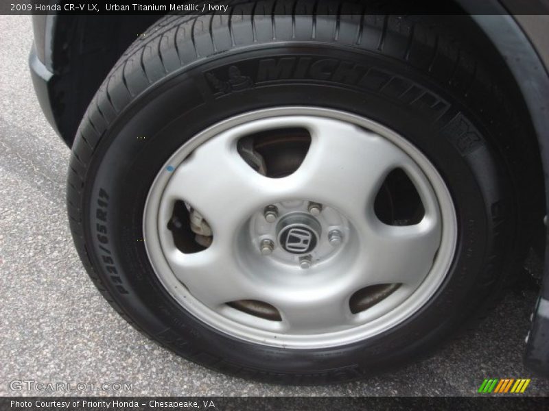 Urban Titanium Metallic / Ivory 2009 Honda CR-V LX