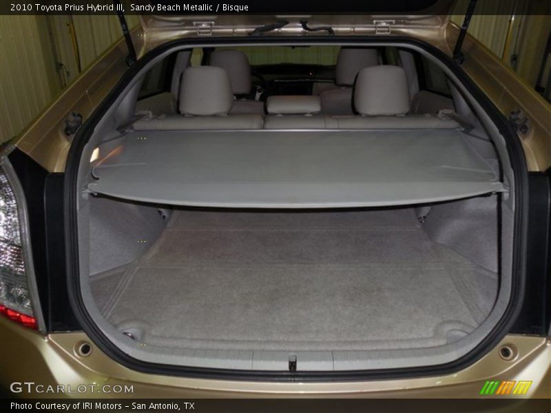 Sandy Beach Metallic / Bisque 2010 Toyota Prius Hybrid III