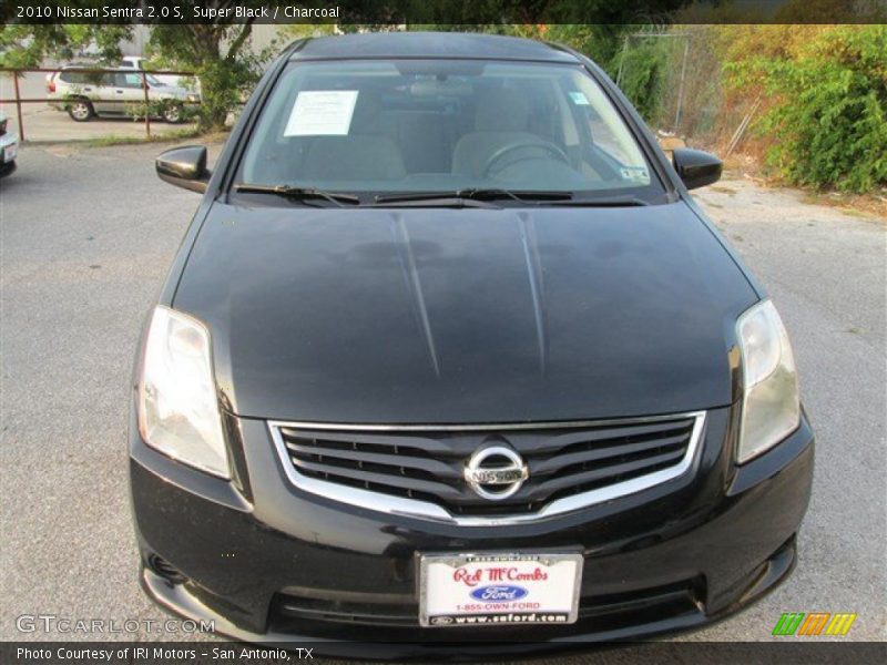 Super Black / Charcoal 2010 Nissan Sentra 2.0 S