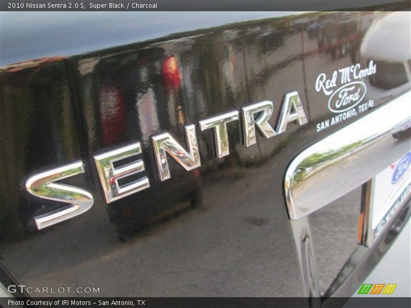 Super Black / Charcoal 2010 Nissan Sentra 2.0 S