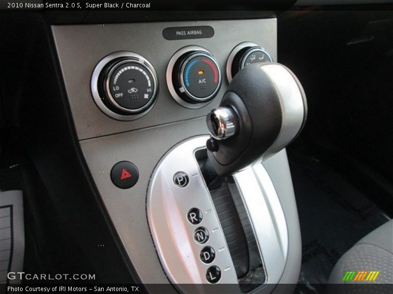 Super Black / Charcoal 2010 Nissan Sentra 2.0 S