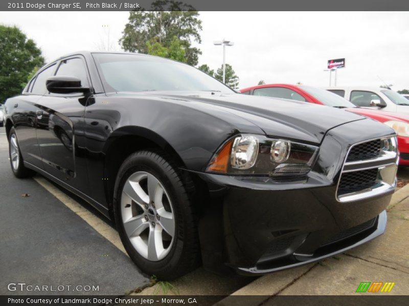 Pitch Black / Black 2011 Dodge Charger SE