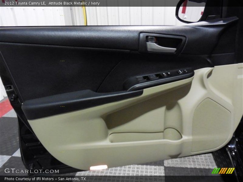 Attitude Black Metallic / Ivory 2012 Toyota Camry LE