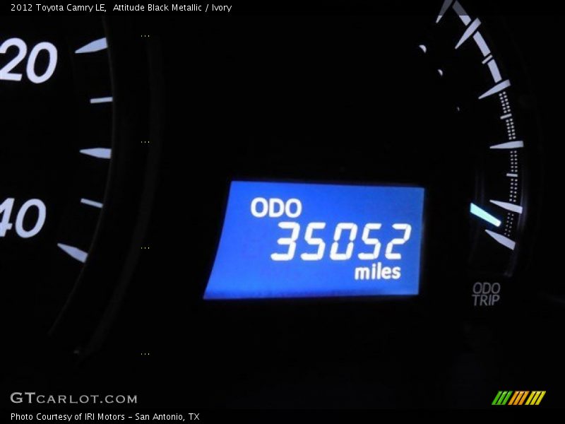 Attitude Black Metallic / Ivory 2012 Toyota Camry LE