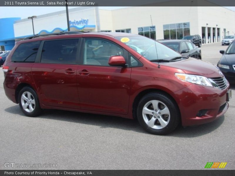 Salsa Red Pearl / Light Gray 2011 Toyota Sienna LE