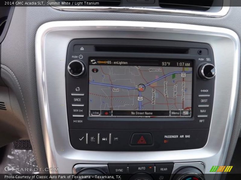 Navigation of 2014 Acadia SLT