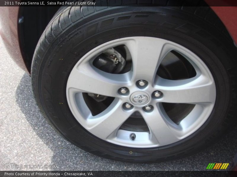 Salsa Red Pearl / Light Gray 2011 Toyota Sienna LE