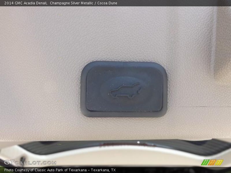 Champagne Silver Metallic / Cocoa Dune 2014 GMC Acadia Denali