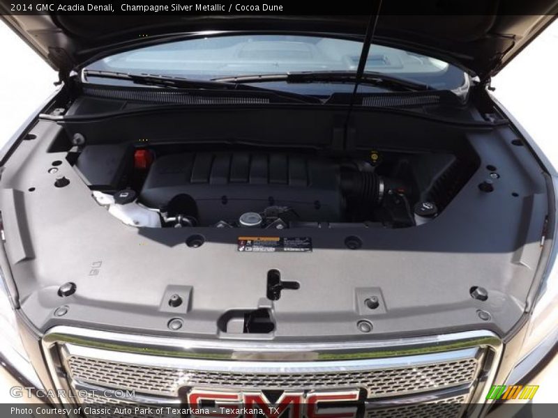 Champagne Silver Metallic / Cocoa Dune 2014 GMC Acadia Denali