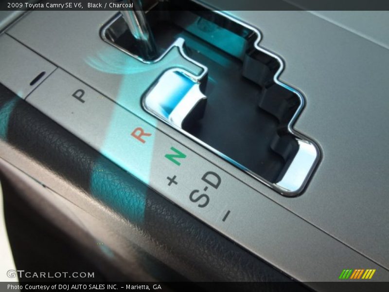 Black / Charcoal 2009 Toyota Camry SE V6