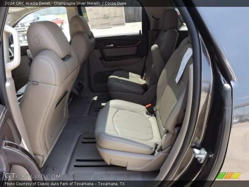 Champagne Silver Metallic / Cocoa Dune 2014 GMC Acadia Denali