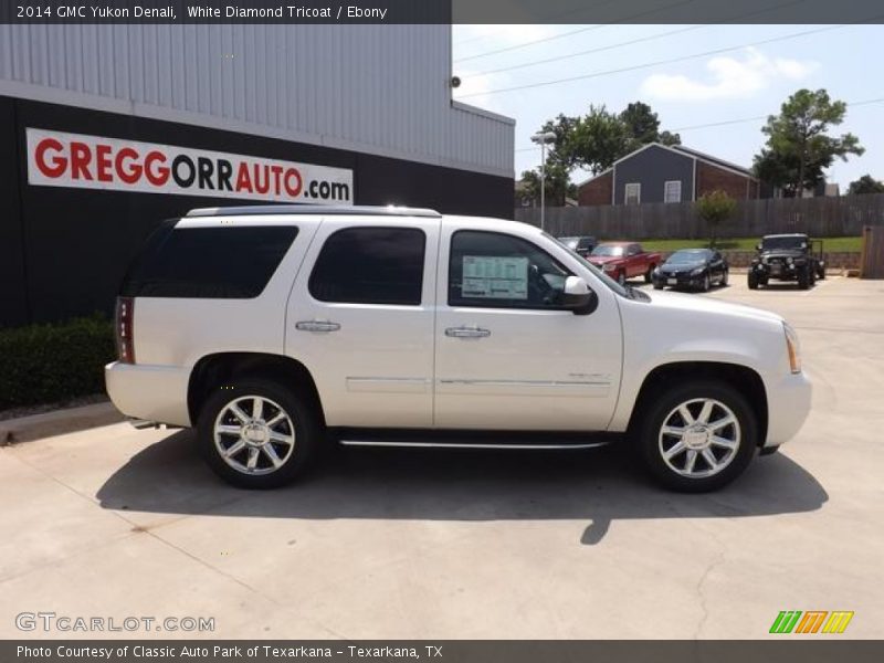 White Diamond Tricoat / Ebony 2014 GMC Yukon Denali