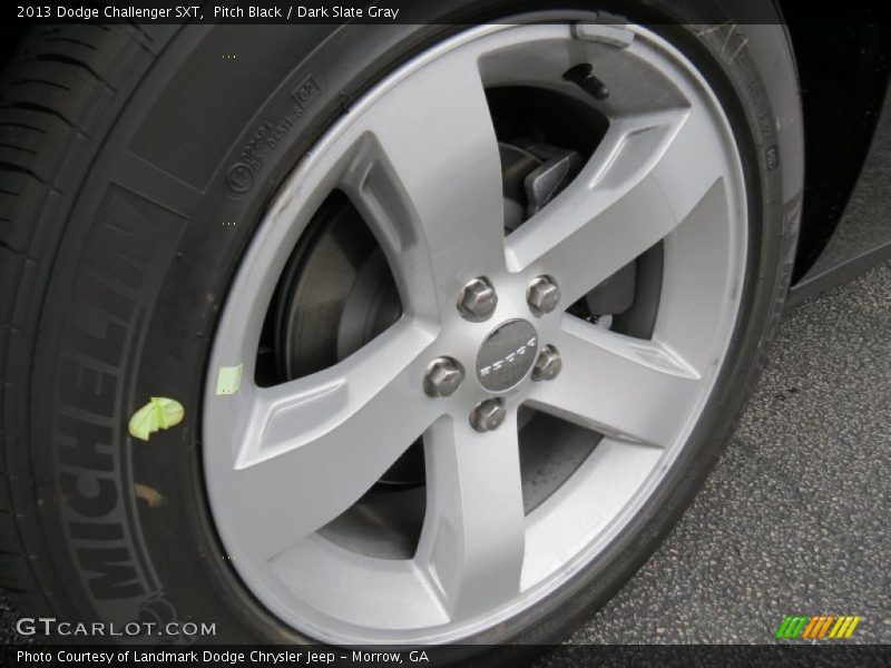 Pitch Black / Dark Slate Gray 2013 Dodge Challenger SXT