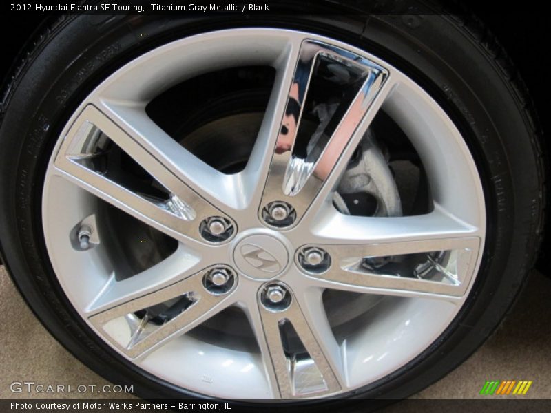 Titanium Gray Metallic / Black 2012 Hyundai Elantra SE Touring