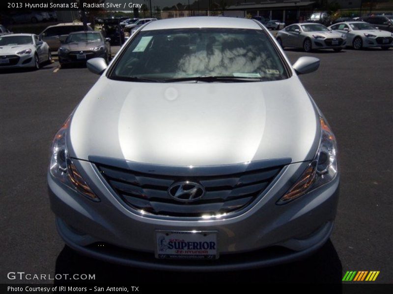 Radiant Silver / Gray 2013 Hyundai Sonata SE