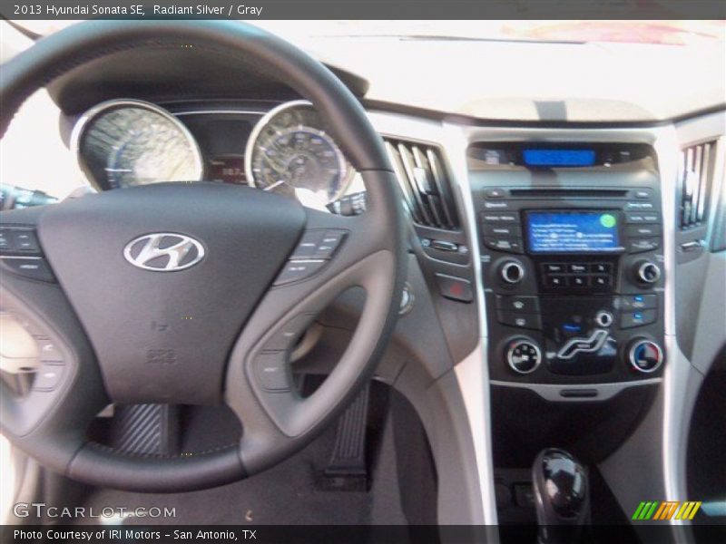 Radiant Silver / Gray 2013 Hyundai Sonata SE
