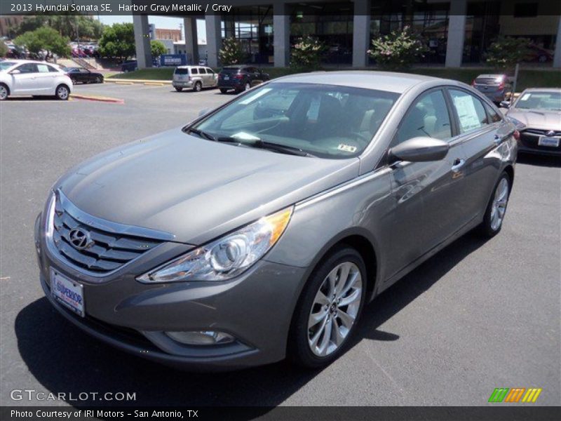 Harbor Gray Metallic / Gray 2013 Hyundai Sonata SE