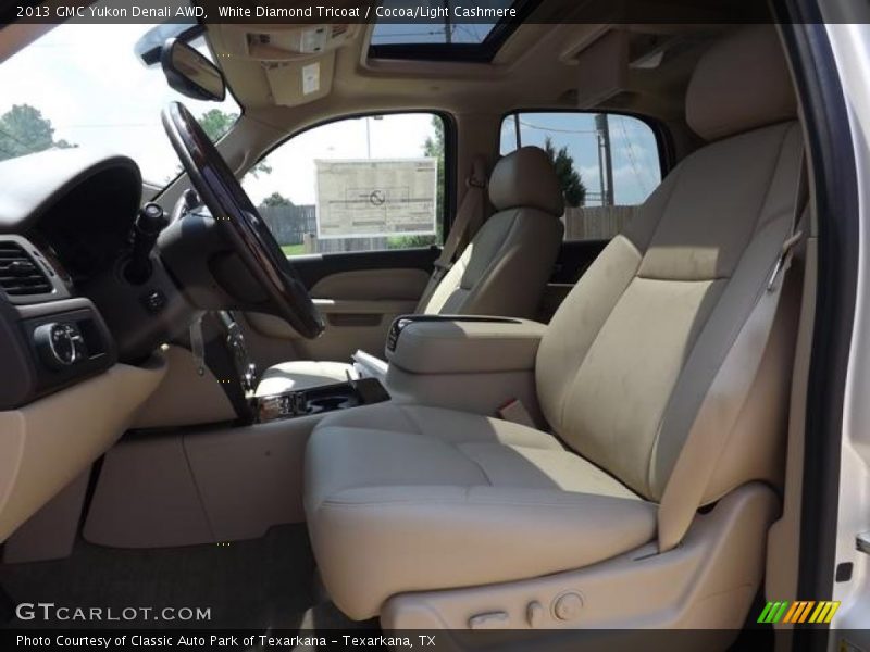 White Diamond Tricoat / Cocoa/Light Cashmere 2013 GMC Yukon Denali AWD