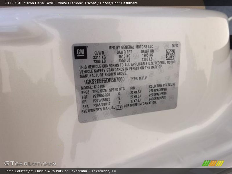 White Diamond Tricoat / Cocoa/Light Cashmere 2013 GMC Yukon Denali AWD