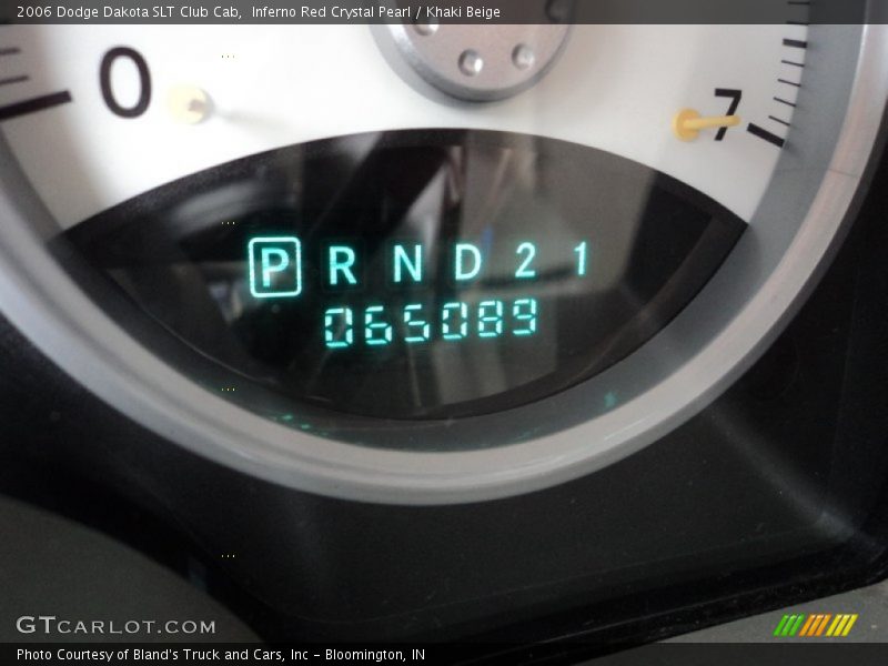 Inferno Red Crystal Pearl / Khaki Beige 2006 Dodge Dakota SLT Club Cab