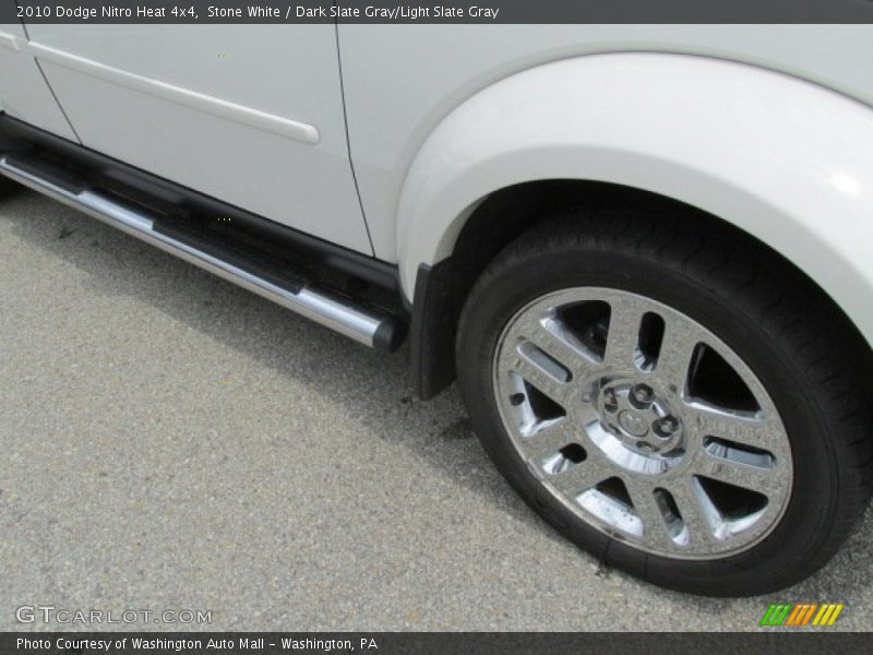 Stone White / Dark Slate Gray/Light Slate Gray 2010 Dodge Nitro Heat 4x4