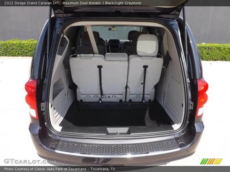 Maximum Steel Metallic / Black/Light Graystone 2013 Dodge Grand Caravan SXT