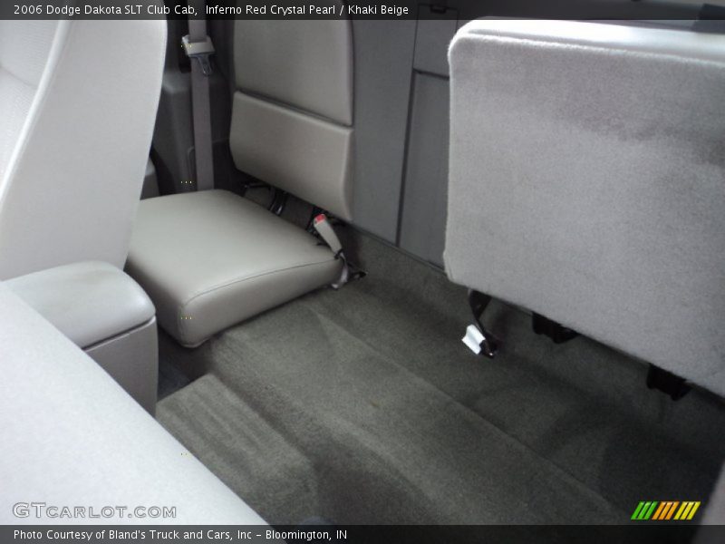 Inferno Red Crystal Pearl / Khaki Beige 2006 Dodge Dakota SLT Club Cab