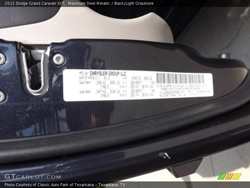 Maximum Steel Metallic / Black/Light Graystone 2013 Dodge Grand Caravan SXT