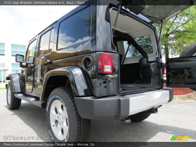 Black / Black 2013 Jeep Wrangler Unlimited Sahara 4x4