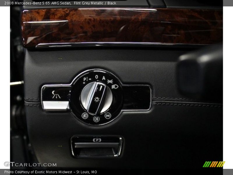 Controls of 2008 S 65 AMG Sedan