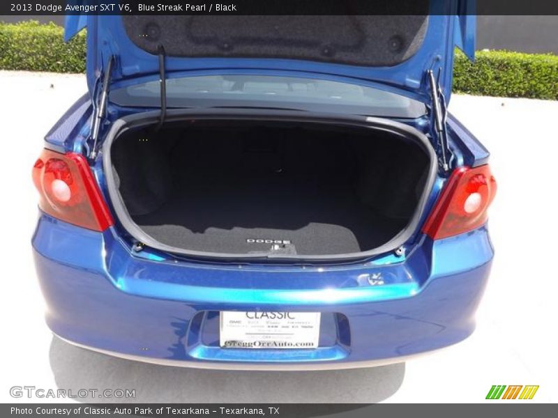 Blue Streak Pearl / Black 2013 Dodge Avenger SXT V6