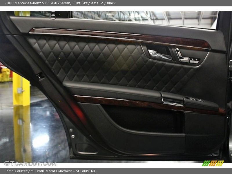 Door Panel of 2008 S 65 AMG Sedan