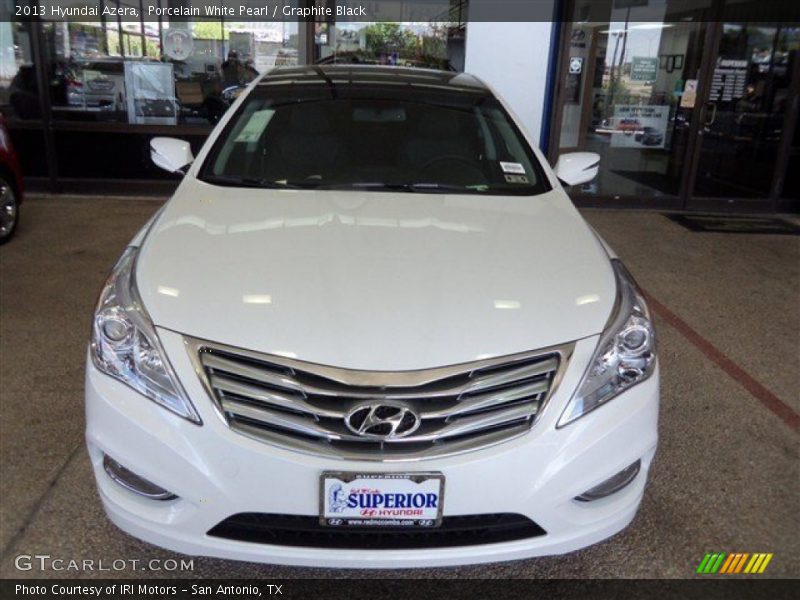 Porcelain White Pearl / Graphite Black 2013 Hyundai Azera