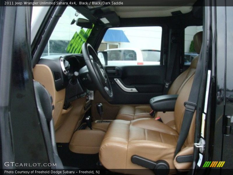 Black / Black/Dark Saddle 2011 Jeep Wrangler Unlimited Sahara 4x4