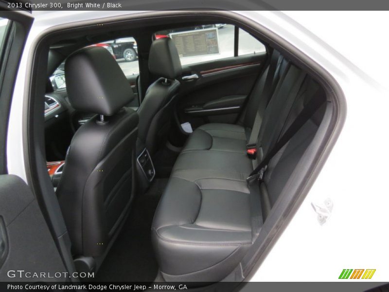 Bright White / Black 2013 Chrysler 300
