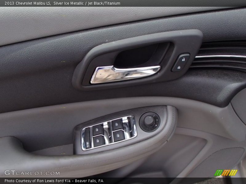Silver Ice Metallic / Jet Black/Titanium 2013 Chevrolet Malibu LS