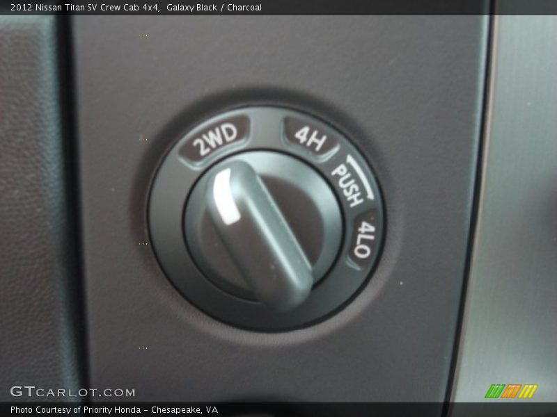 Galaxy Black / Charcoal 2012 Nissan Titan SV Crew Cab 4x4
