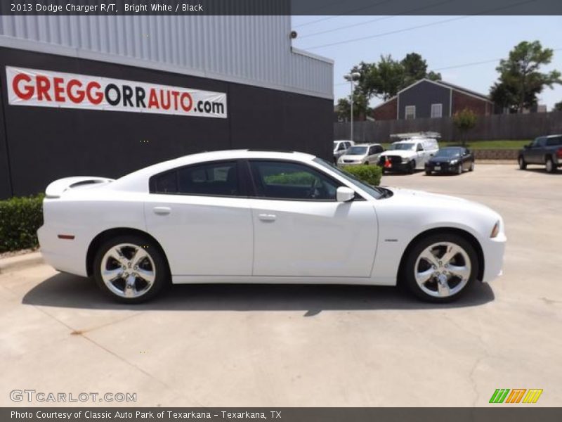 Bright White / Black 2013 Dodge Charger R/T