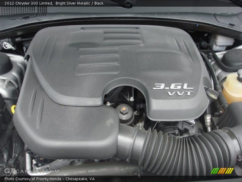 Bright Silver Metallic / Black 2012 Chrysler 300 Limited