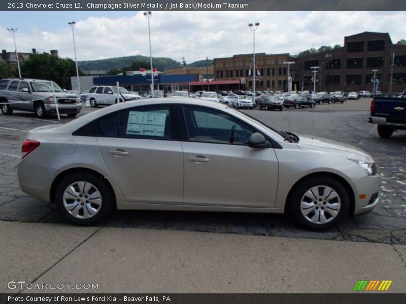 Champagne Silver Metallic / Jet Black/Medium Titanium 2013 Chevrolet Cruze LS
