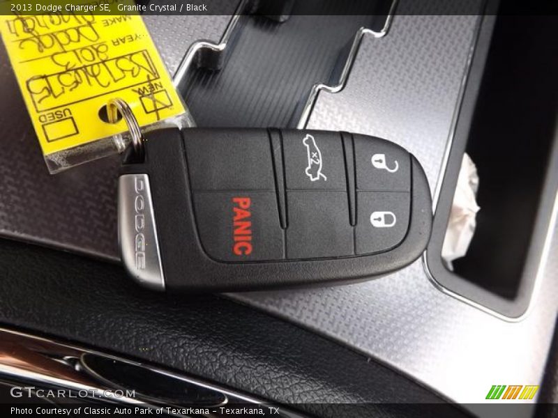 Granite Crystal / Black 2013 Dodge Charger SE