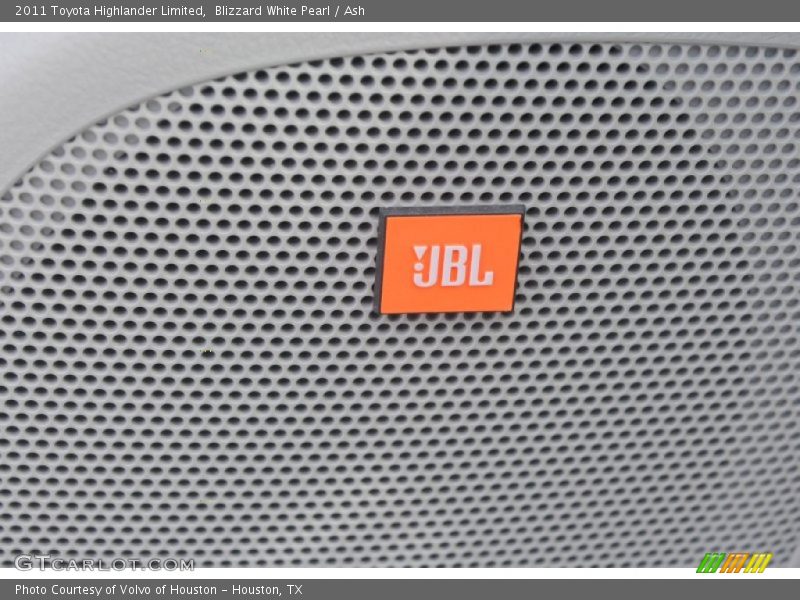 Blizzard White Pearl / Ash 2011 Toyota Highlander Limited