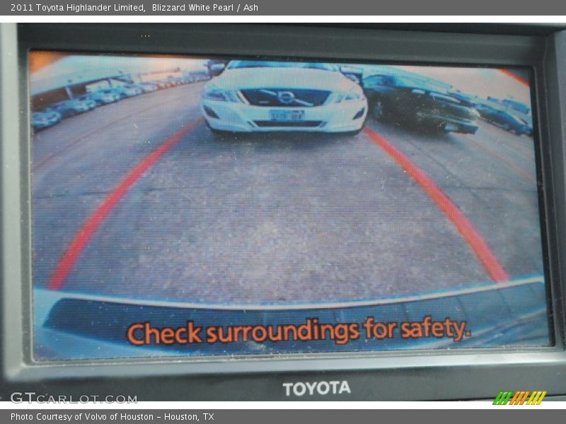 Blizzard White Pearl / Ash 2011 Toyota Highlander Limited