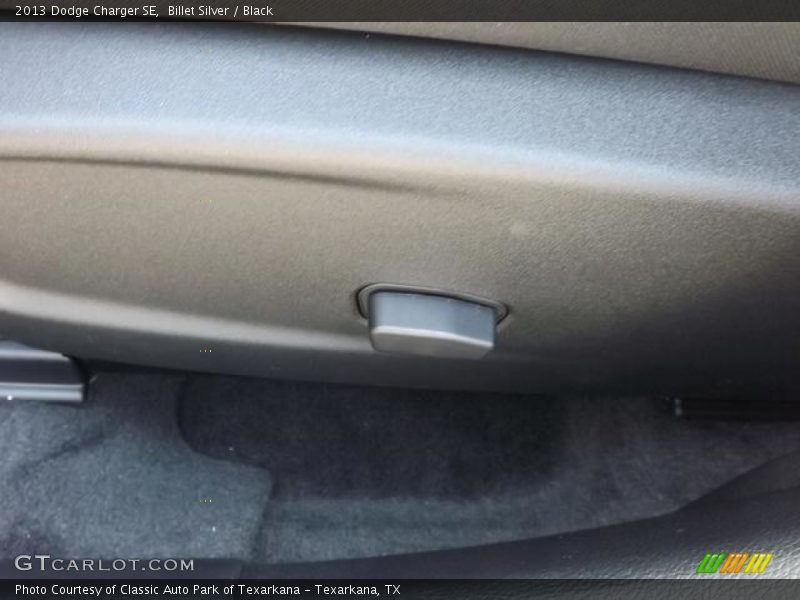 Billet Silver / Black 2013 Dodge Charger SE